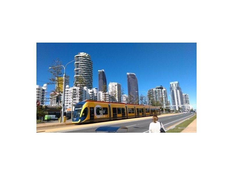 108 Oceanic Drive, Mermaid Waters QLD 4218