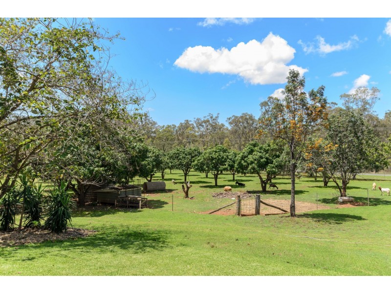 158 Schulze Road, Beecher QLD 4680