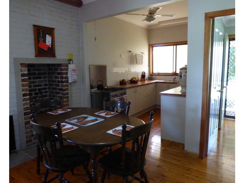 98 Bielefelds Road, Duri NSW 2344