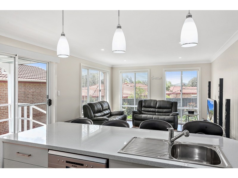 9 Sanderson Road, Kanahooka NSW 2530