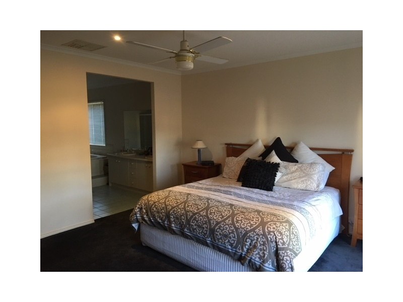 220 Wilde Lane, Moyston VIC 3377