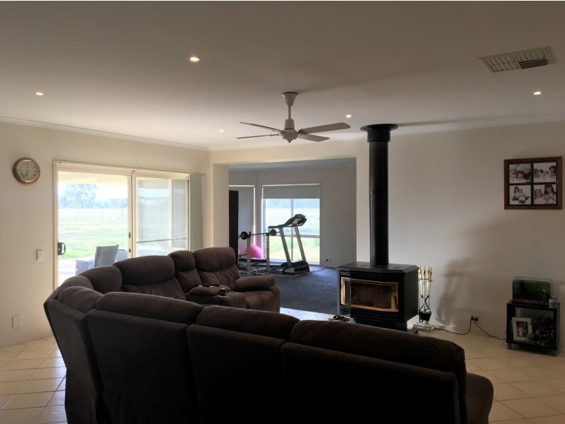 220 Wilde Lane, Moyston VIC 3377