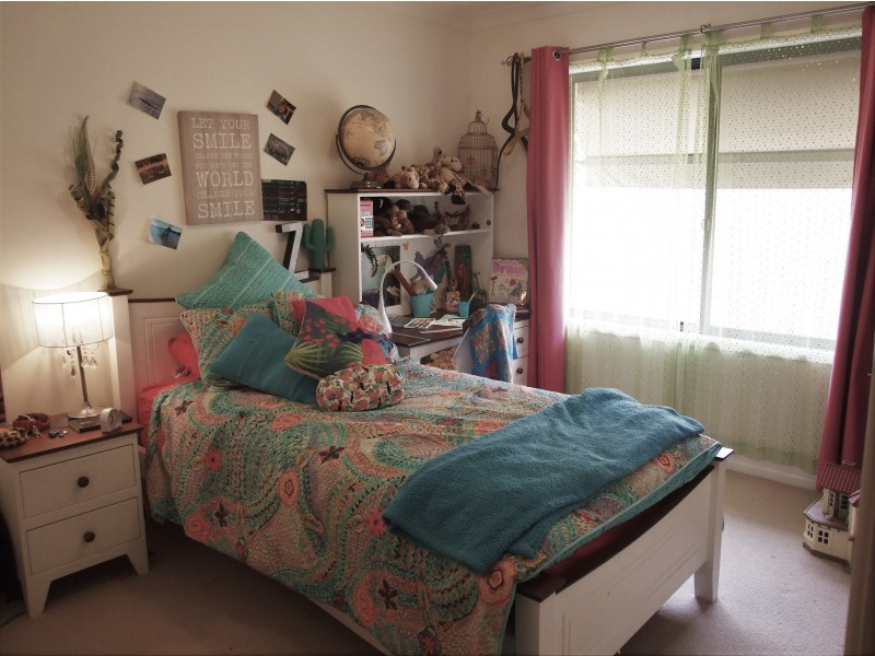 27 The Grove, Thurgoona NSW 2640