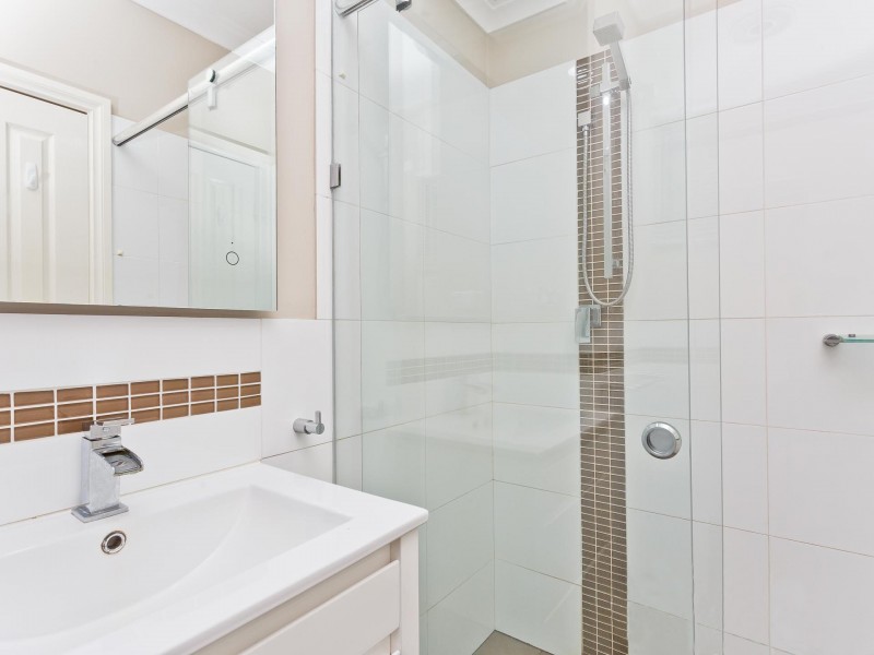 13 Devon Court, Oakford WA 6121