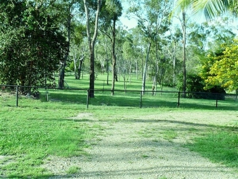 21 Rhys Avenue, The Caves QLD 4702
