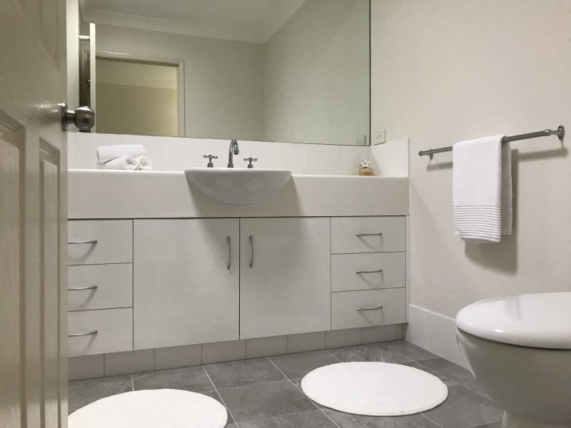 51 Mingera Street, Mansfield QLD 4122