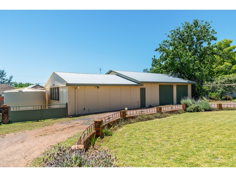 32 Jean Street, Wellington NSW 2820