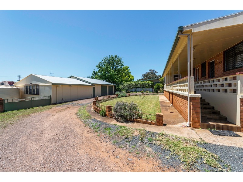 32 Jean Street, Wellington NSW 2820