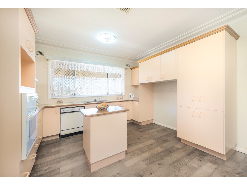 32 Jean Street, Wellington NSW 2820