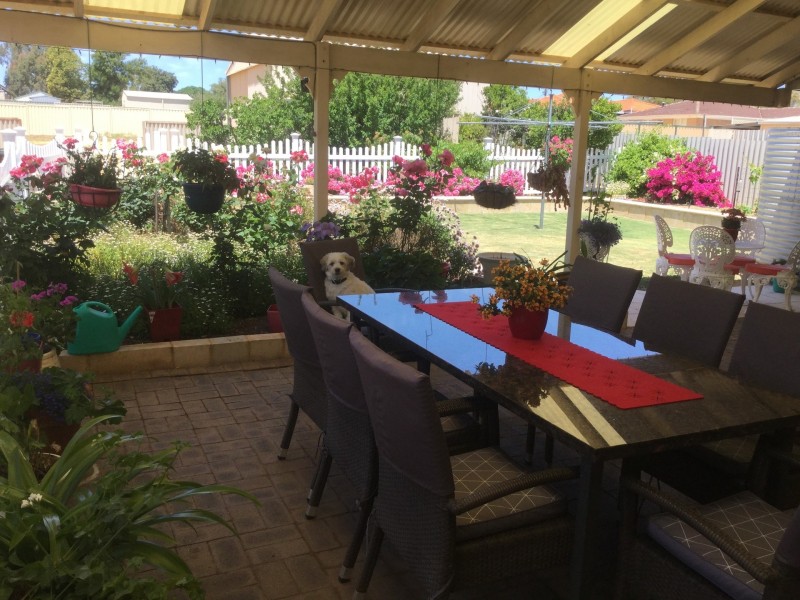 14 Suburban Rd, Quairading WA 6383
