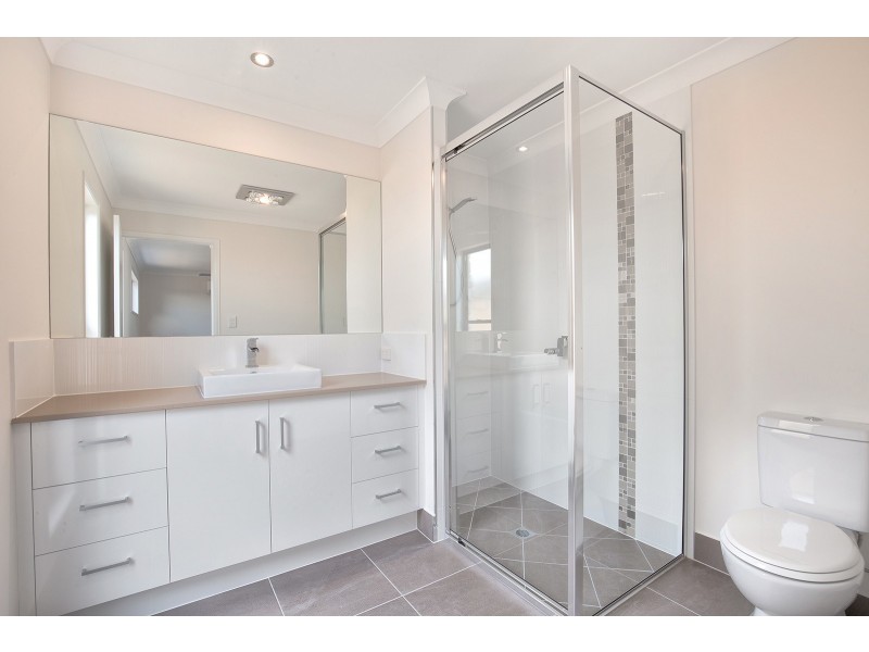 70 Burnett Street, Berserker QLD 4701