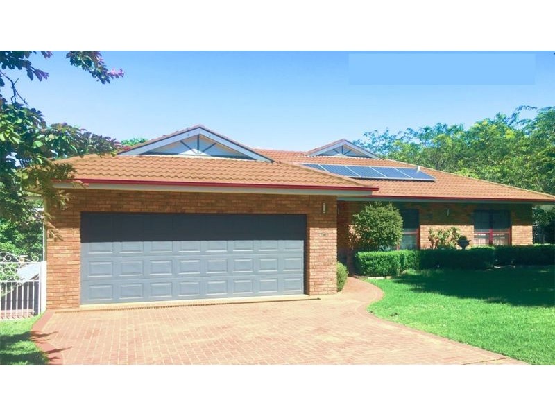 10 Clearwater Place, Dubbo NSW 2830