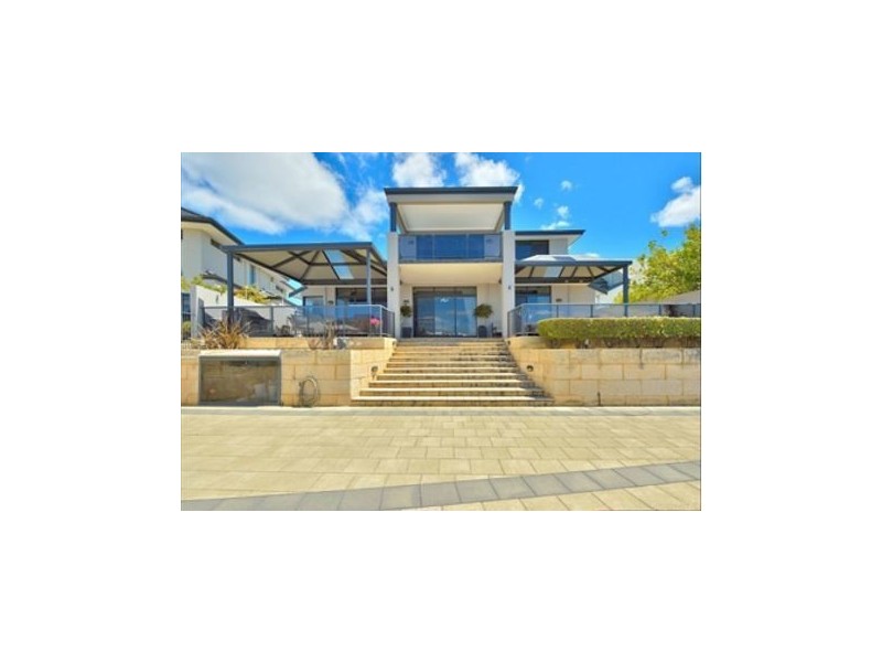5 Fistina Ramble, Halls Head WA 6210