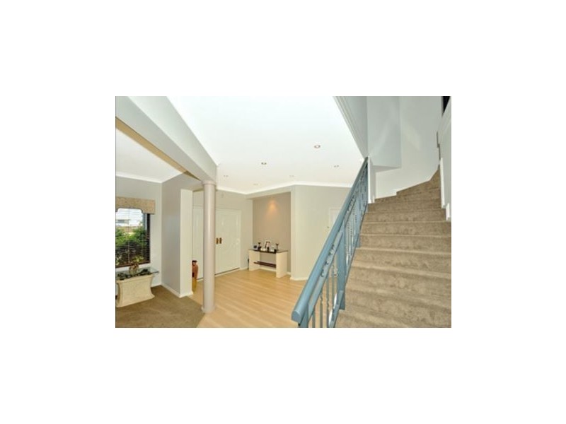 5 Fistina Ramble, Halls Head WA 6210