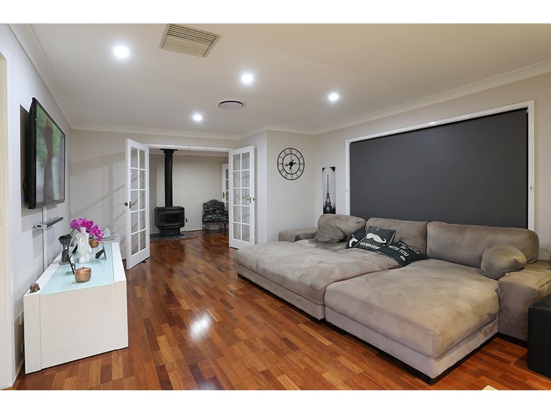 10 Lemon Gums Drive, Oxley Vale NSW 2340