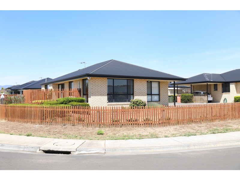 1/32 Madison Avenue, Brighton TAS 7030