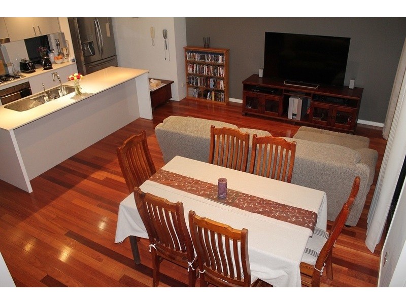 3/4 Kates Street, Morningside QLD 4170