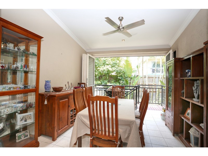 3/4 Kates Street, Morningside QLD 4170