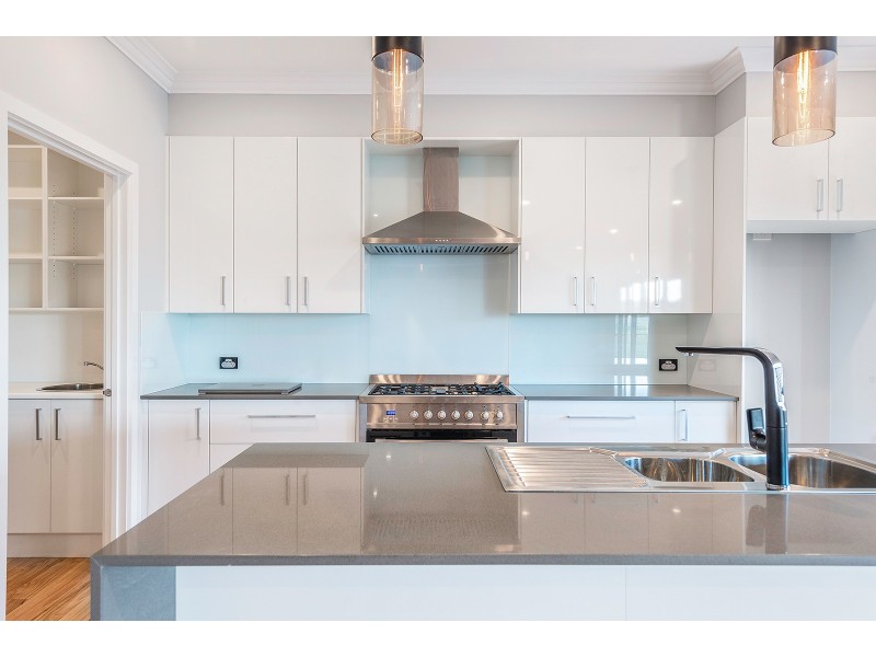 15 Redman Circuit, Goulburn NSW 2580