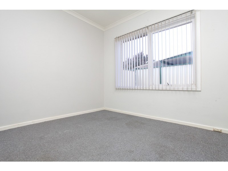 32 ANGELO STREET, Armadale WA 6112