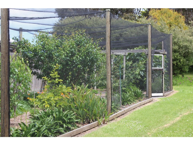 6 The Esplanade, Narrawong VIC 3285