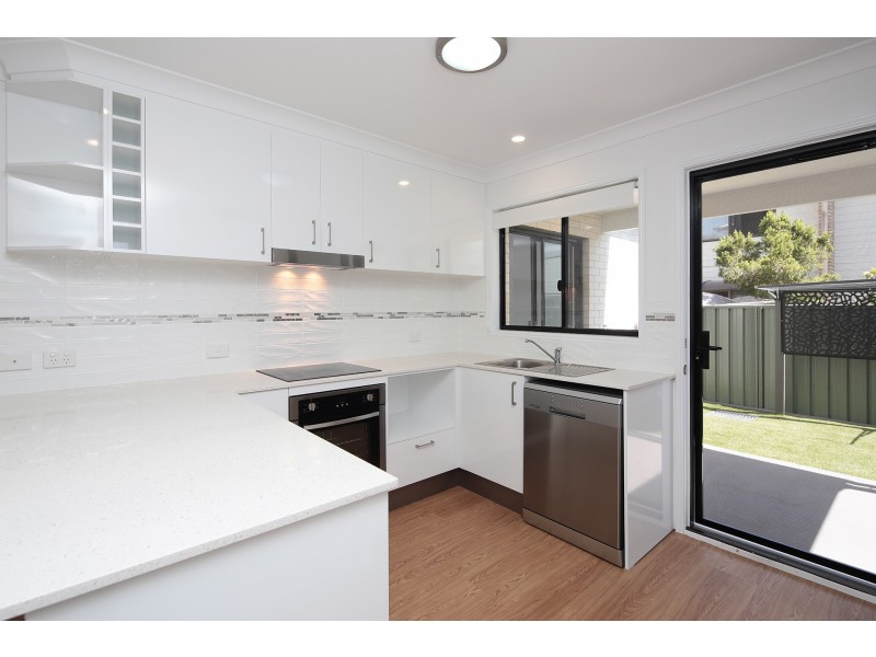 95 Railway Parade, Thorneside QLD 4158