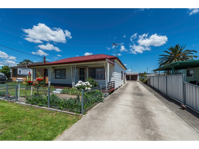 10 Barrett Avenue, Cessnock NSW 2325