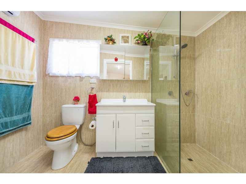 10 Barrett Avenue, Cessnock NSW 2325