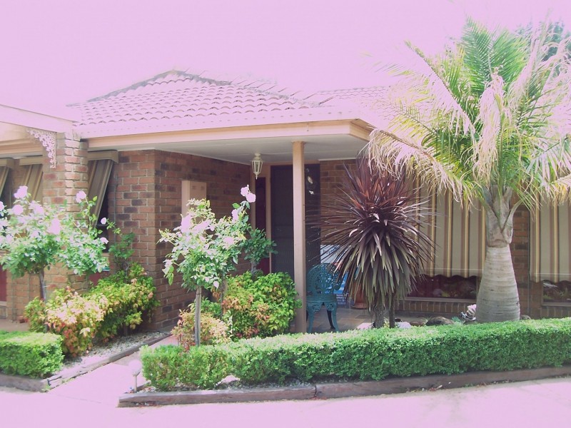 35 Adam Avenue, Hallam VIC 3803
