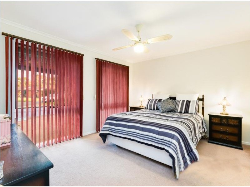 35 Adam Avenue, Hallam VIC 3803