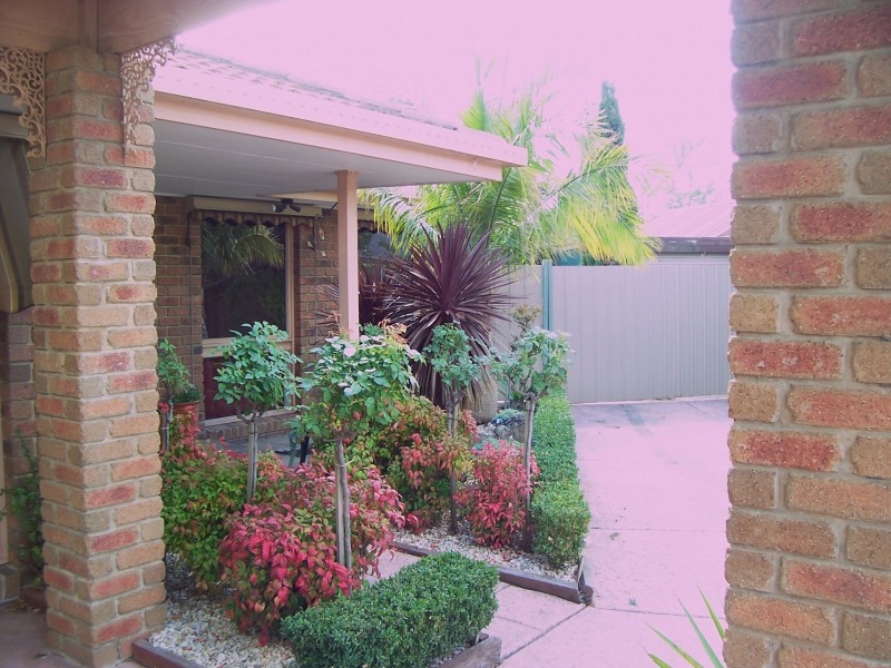 35 Adam Avenue, Hallam VIC 3803
