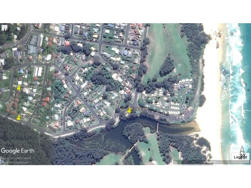 11 Collins Crescent, Narooma NSW 2546