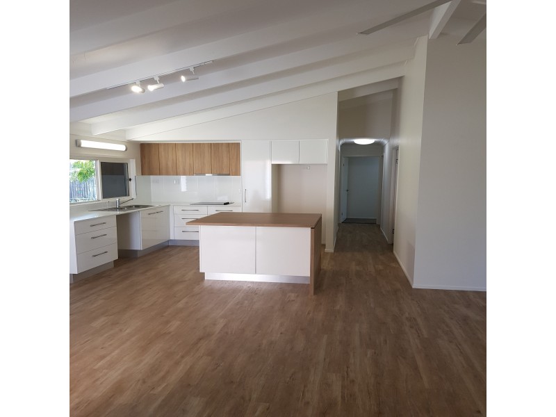 31 Whitsunday Drive, Kirwan QLD 4817