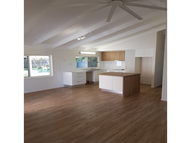 31 Whitsunday Drive, Kirwan QLD 4817