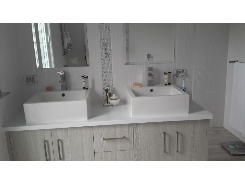 4 Everett Street, Ball Bay QLD 4741