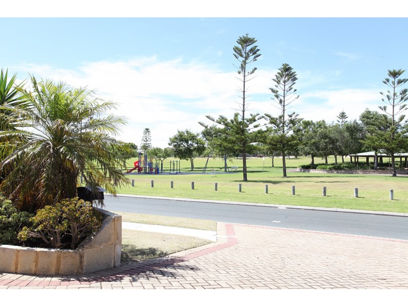 44 Foundation Loop, Quinns Rocks WA 6030