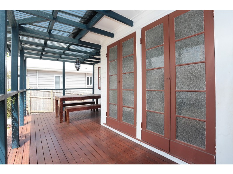 43 Agnes Street, Wynnum QLD 4178