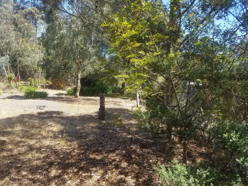 94 Old Eltham Road, Lower Plenty VIC 3093