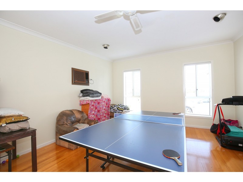 2 Railway Avenue, Tynong VIC 3813