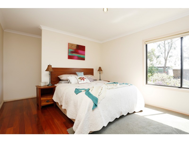 8 Galli Court, Hillside VIC 3037