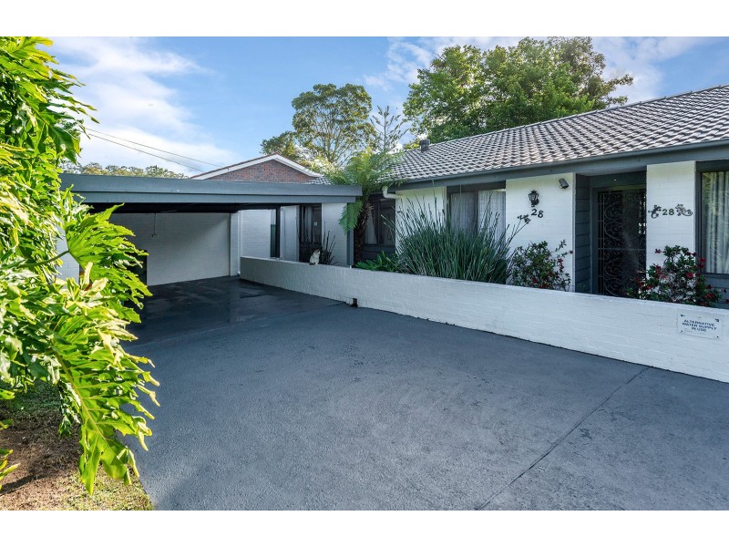 28 Beaumont Avenue, Wyoming NSW 2250
