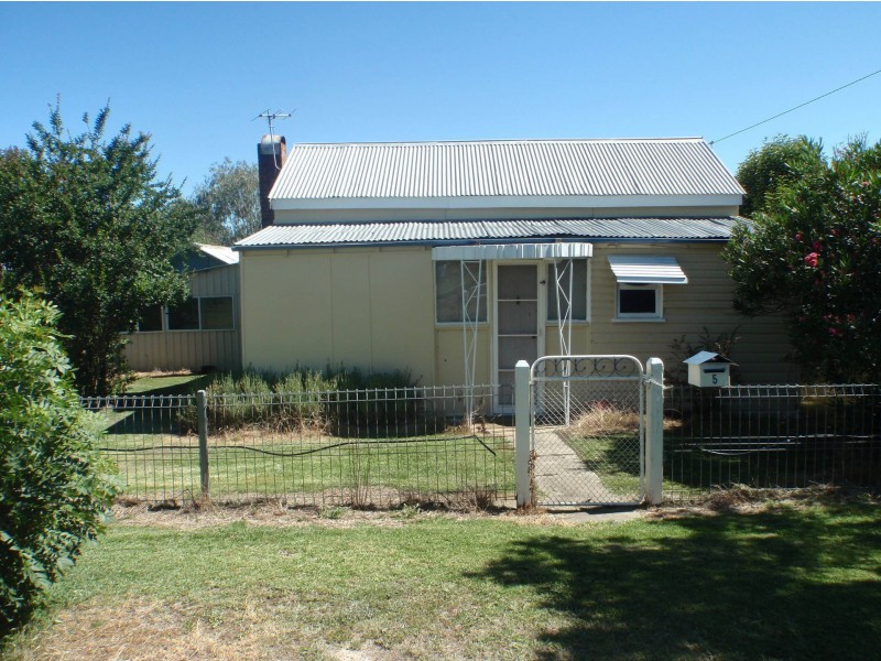5 Wilson Avenue, Barraba NSW 2347