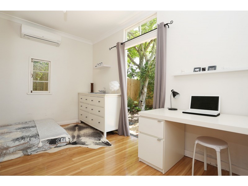 98 Joffre Street, Wynnum QLD 4178