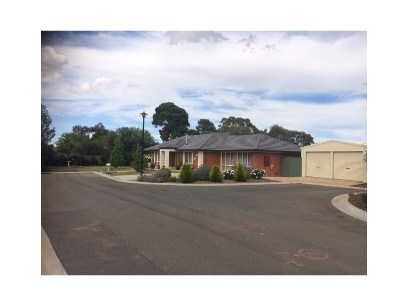 8 Burgess Court, Strathalbyn SA 5255