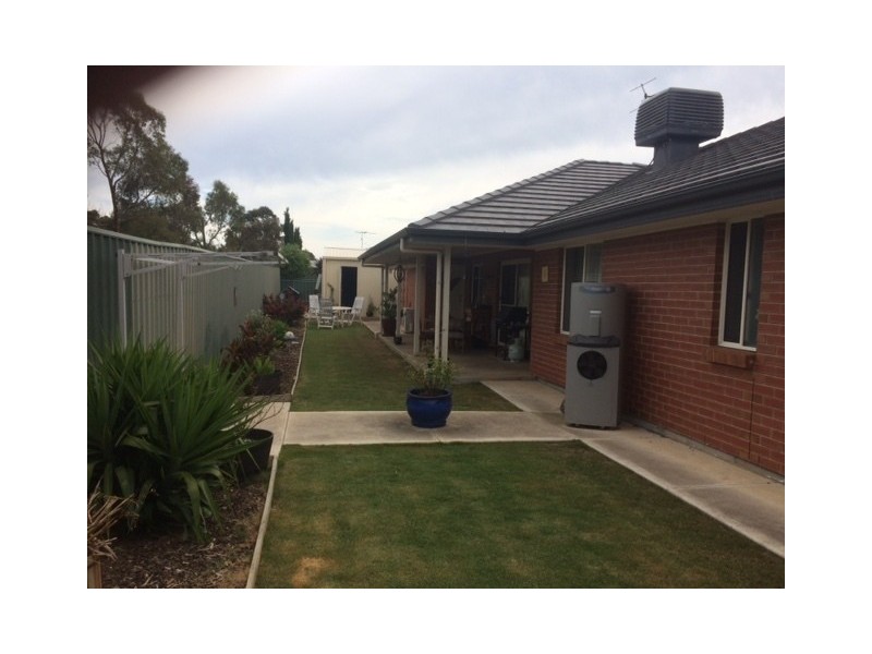 8 Burgess Court, Strathalbyn SA 5255