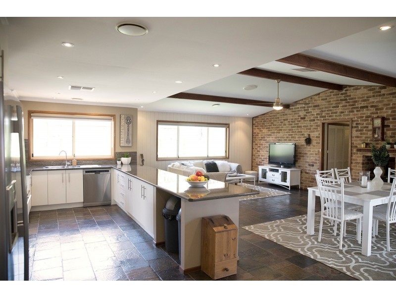 37 Bardolph Street, Bonython ACT 2905