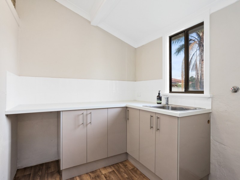 39 Cloister Avenue, Manning WA 6152