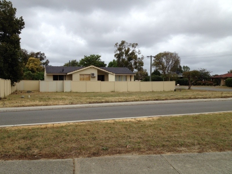 18A Swan Road, High Wycombe WA 6057