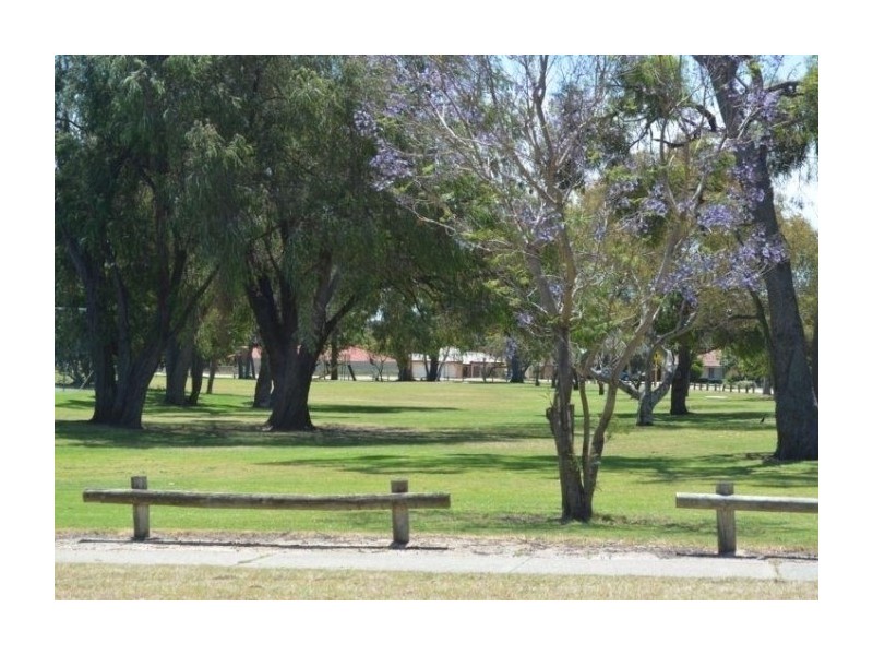 18A Swan Road, High Wycombe WA 6057