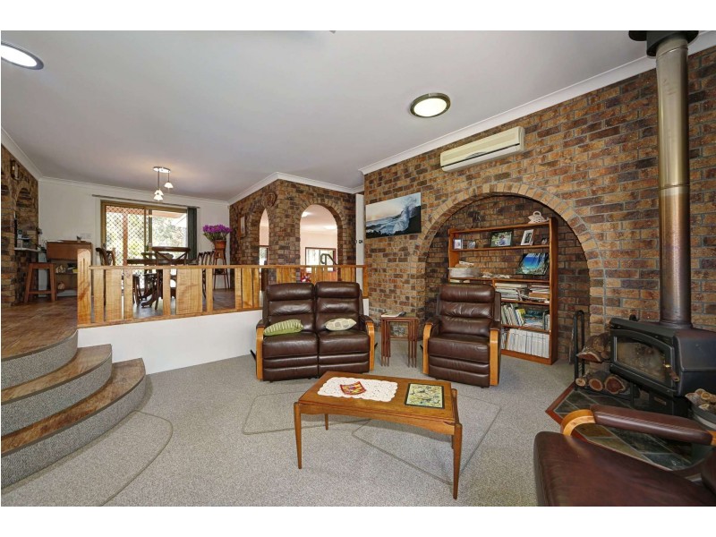 7 Lorikeet, Gooburrum QLD 4670